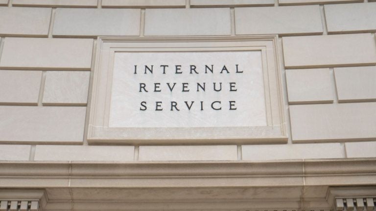 US Lawmakers Unite to Block IRS Rule Threatening Defi and Crypto Innovation